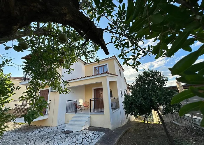 Bacchus Villa *